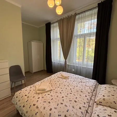 Svetvs Apartament *